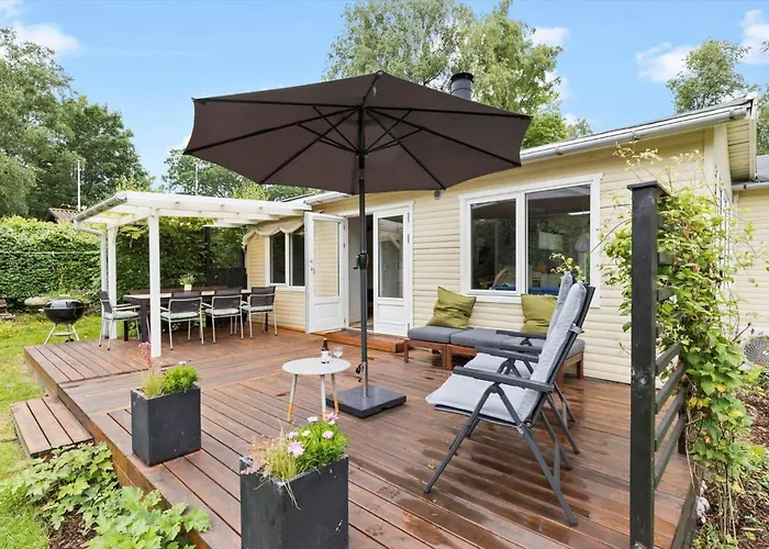 8443-ebeltoft-raevevej-1 Semesterbostad *